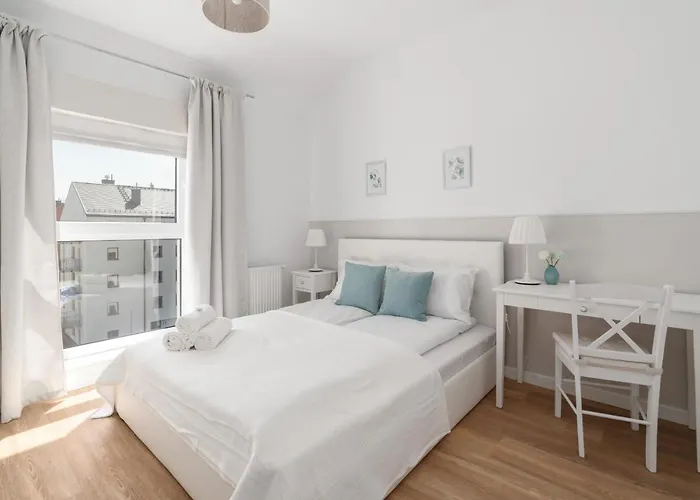 Apartament White Elegance With Ac & Free Garage By Renters *